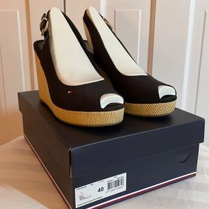 Tommy Hilfiger Iconic Elena Sling Back Wedge